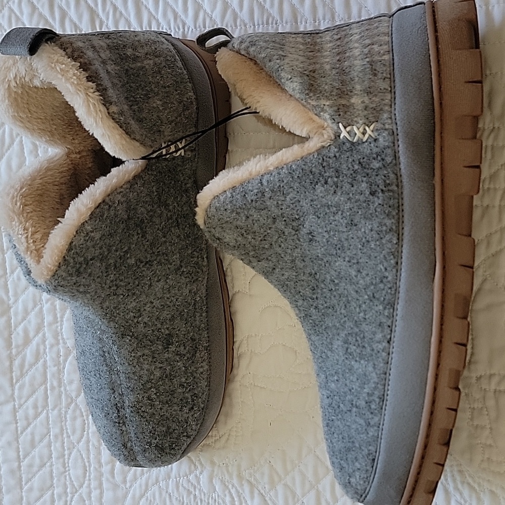 NWT Dearfoams Ember Mixed Material Bootie Slippers Gray XL 11-12
